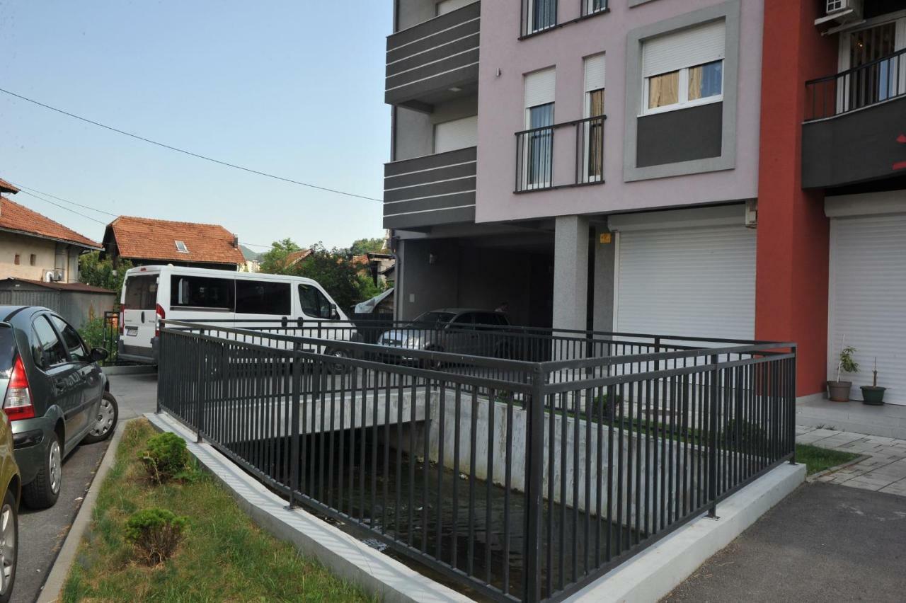 Apartment Exclusive Uzice Bagian luar foto